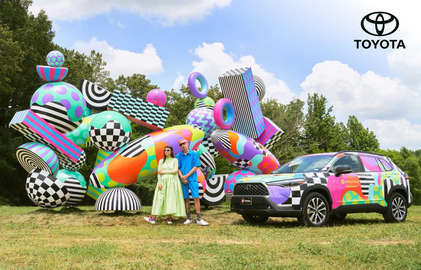 Toyota — escultura colaborativa